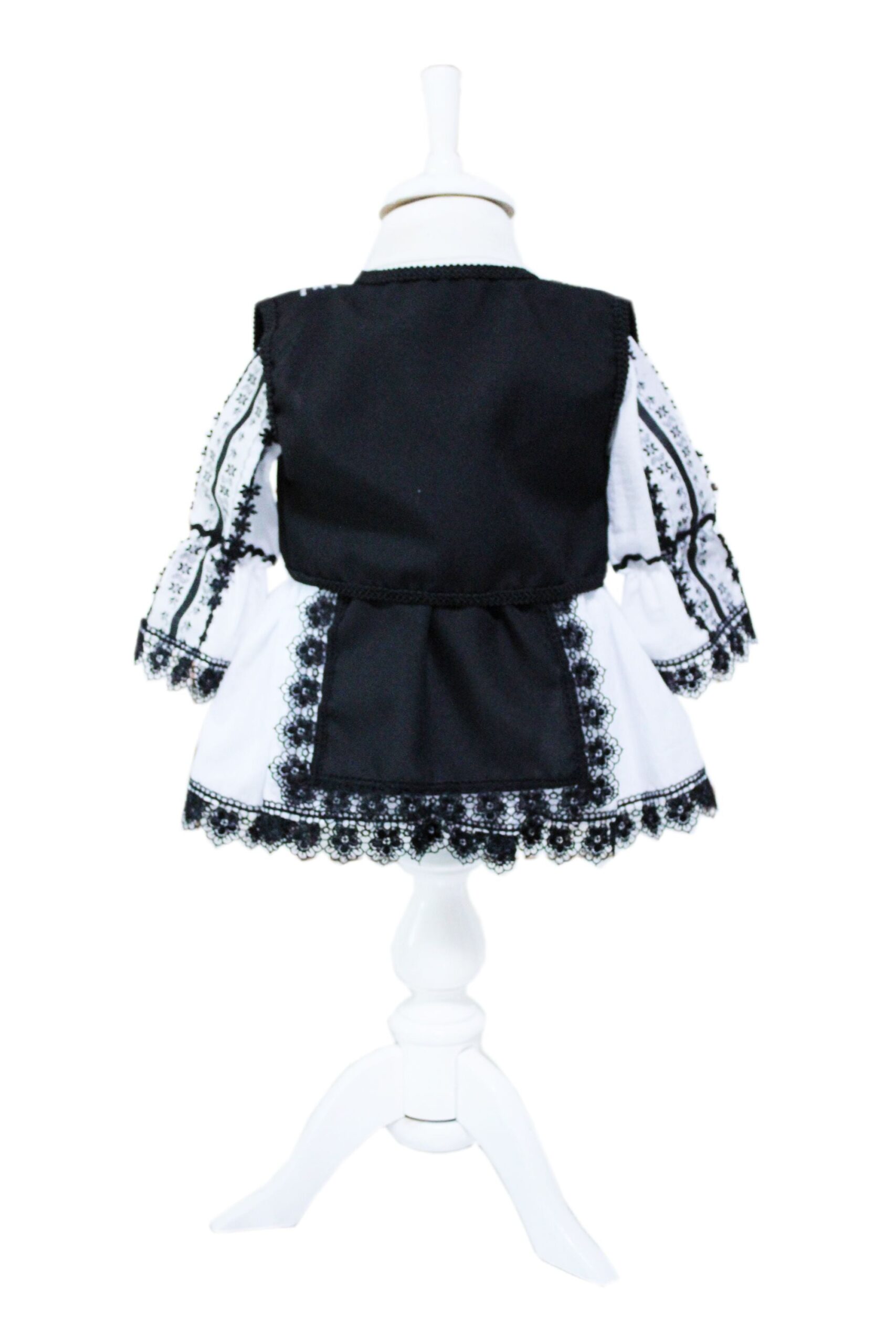 Costum popular, Negru, bluza, fusta cu fota aplicata, vesta, brau, pentru fetite, REC7 - imagine 4