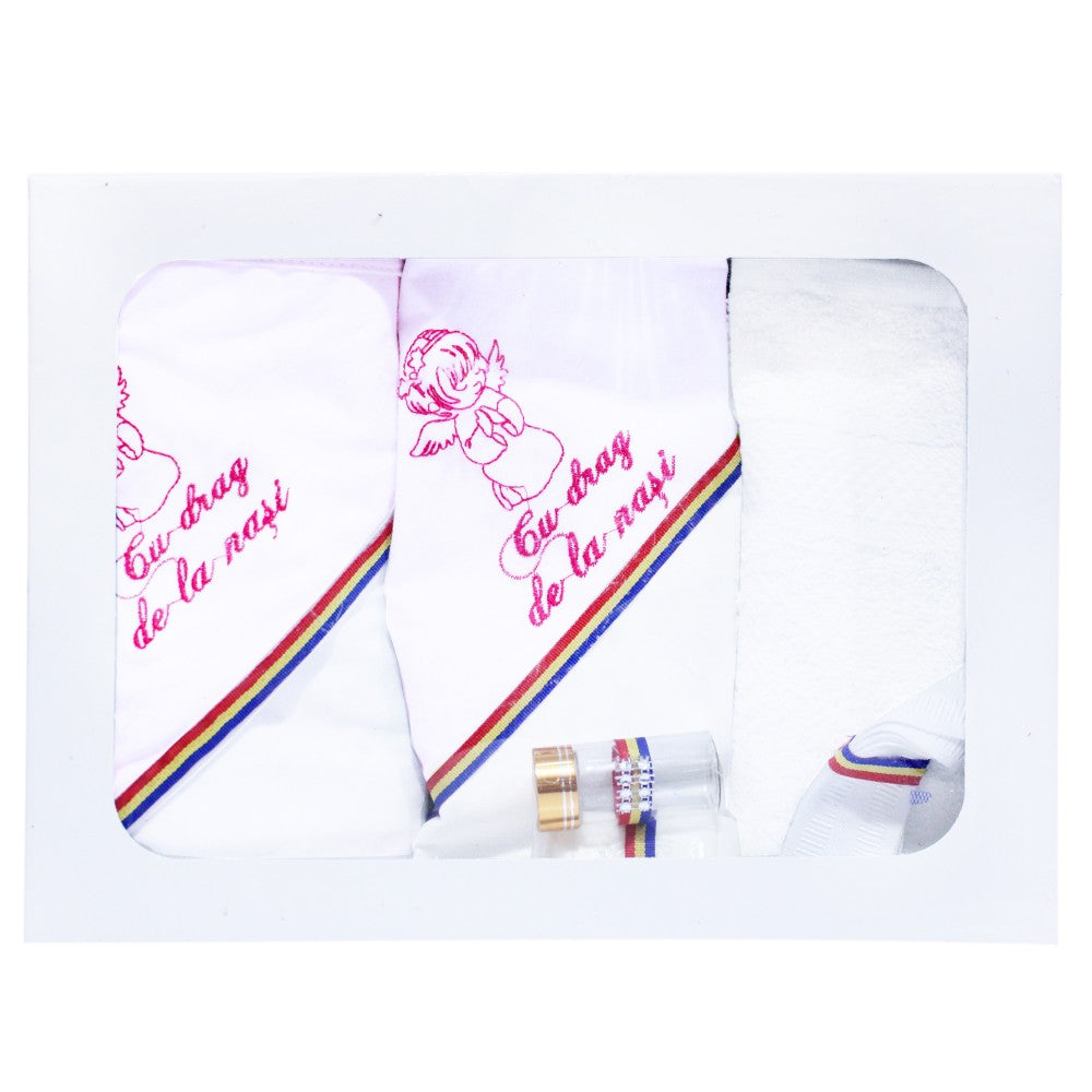 Set complet traditional pentru botez compus din 12 piese, costum popular, lumanare cu tarancuta si trusou brodat cu ingeras format din 6 piese, REC1598 - imagine 5