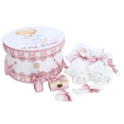 Cutie trusou pentru botez de fete, Model Ingeras, culoare roz pudrat, 8 piese,  Recostore®, REC2521