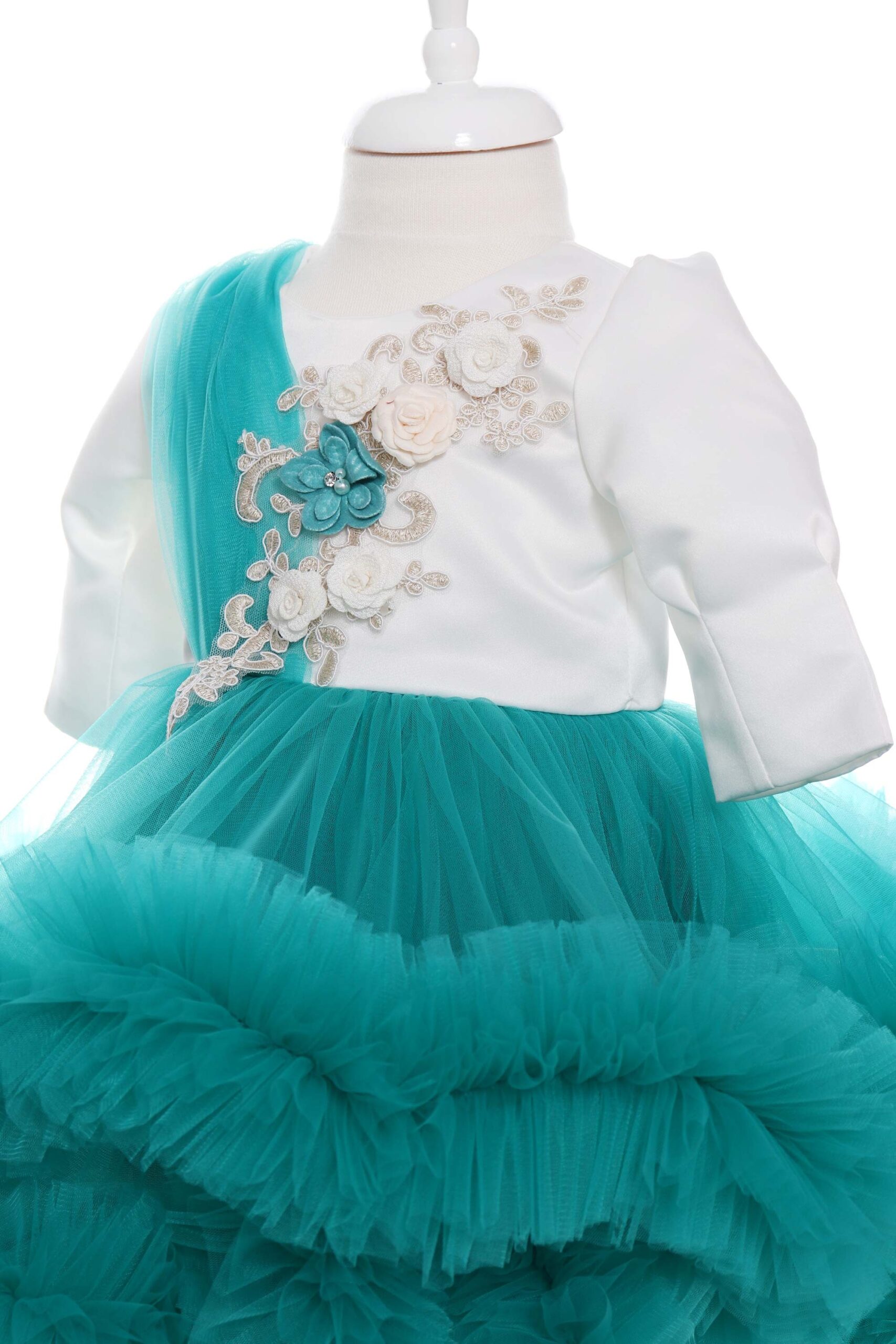 Rochie alb-verde menta cu volanase si broderie aplicata pentru botez, 2 piese, rochie si bentita, Recostore, REC1687
