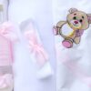 Trusou cu ursulet brodat pentru botez de fete, 7 piese, roz, Recostore®, REC2193