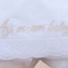 Trusou Micul Printisor pentru botez de baieti, costum crem, lumanare cu papion, trusou brodat "Azi m-am crestinat", REC2299