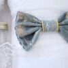 Set trusou complet pentru botez de baieti, tematica Print, 13 piese,  costum catifea, lumanare, trusou, bleu, REC2456