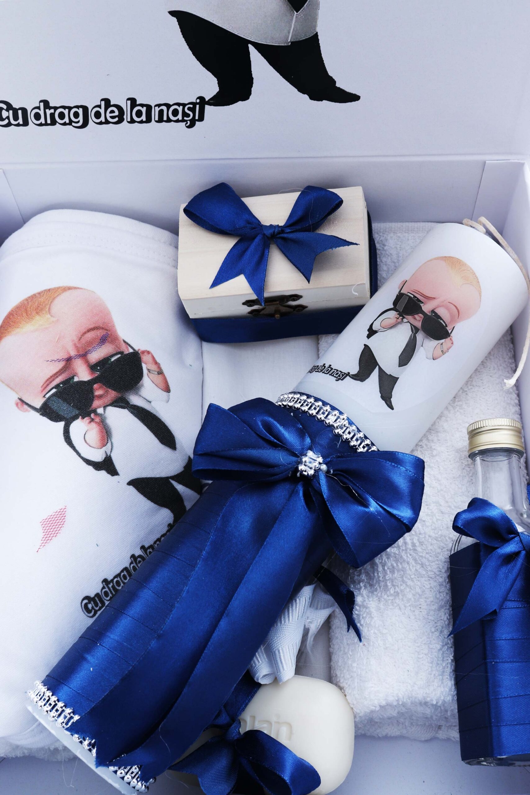lumanare cu Bebe Boss, trusou cu Bebe Boss si pantofiori, Recostore®, REC2477