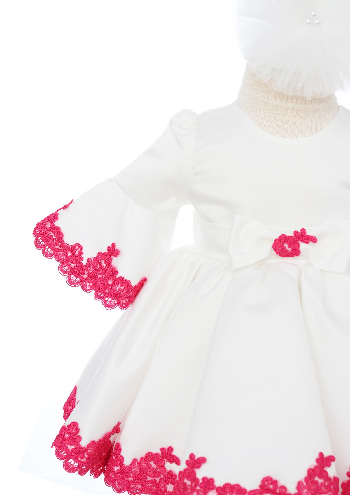 Set trusou complet pentru botez de fete, Alb-ciclam, model Minnie Mouse, REC2566