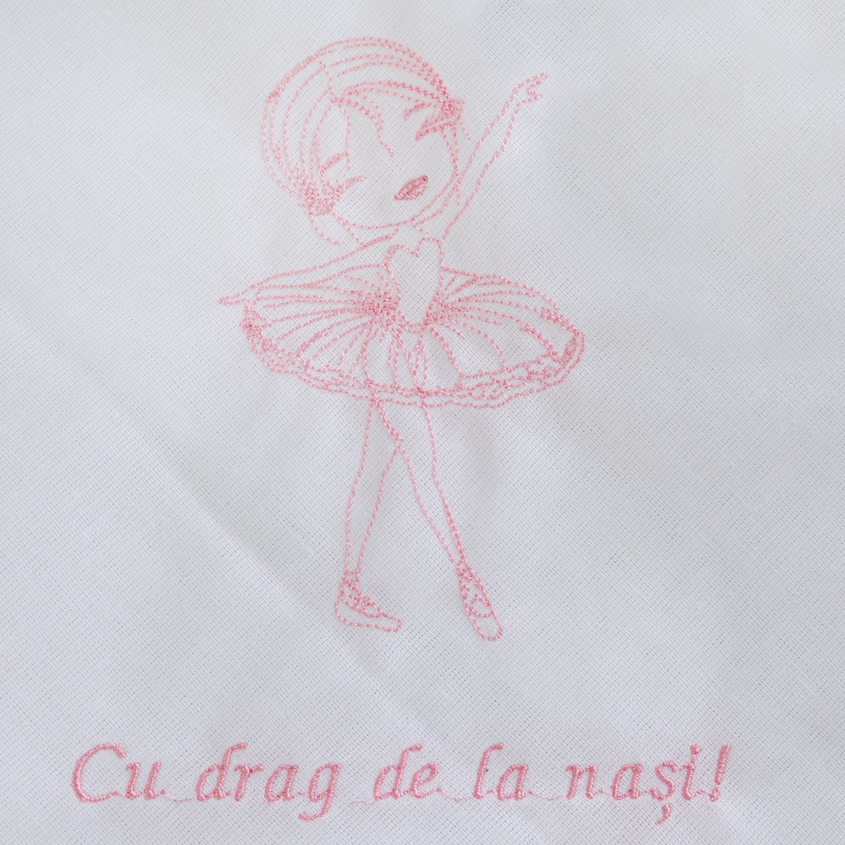 Trusou tip landou pentru botez de fete, Model brodat cu Balerina, alb, 8 piese, Recostore®, REC5005/14 - imagine 5