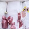 Trusou pentru botez de fete, Model Lebada, Roz pudrat, 7 piese, Recostore®, REC2631