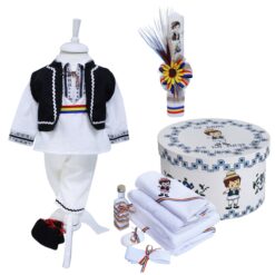 Trusou botez baieti, model traditional, culoare alb-negru, Trusou, Costum popular Ardelenesc si Lumanare, REC3255